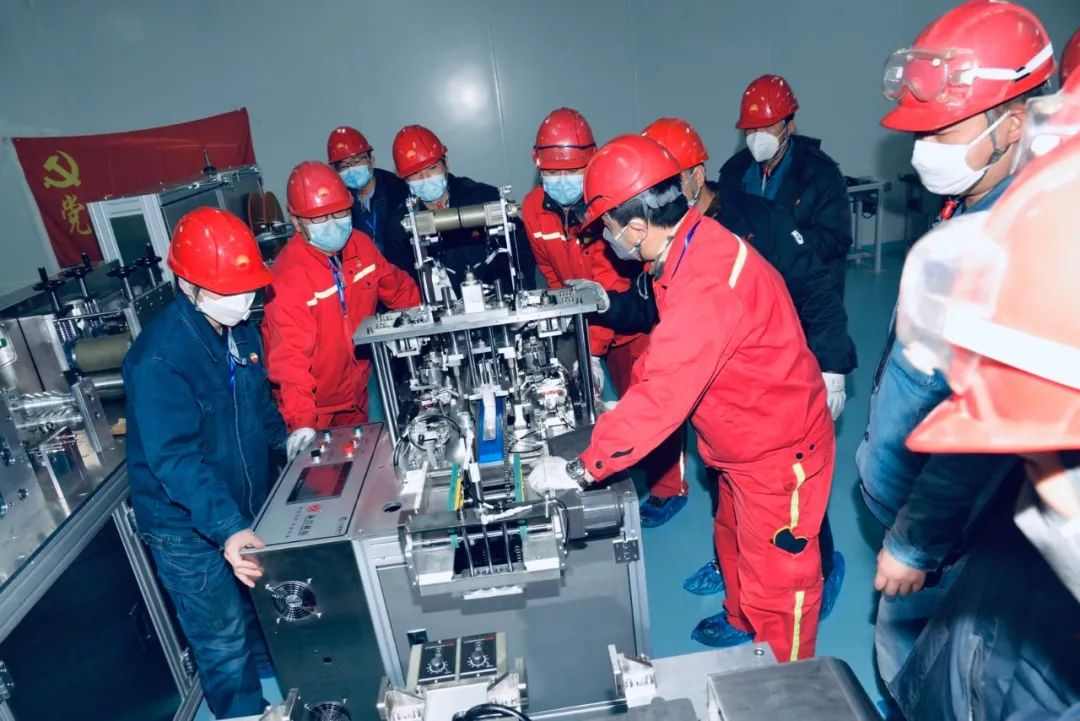中石油:6条口罩生产线火速建成!熔喷料、熔...(图4) 1583291791839228.jpg
