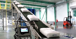 1582272587978793.png 日产4亿个口罩原料!恒力石化开足马力生产医...(图4)