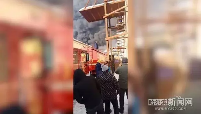 1582095717588553.png 哈尔滨一塑料颗粒厂仓库起火 消防救援数小时(图8)